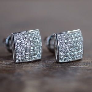 Men’s White Gold Square Stud Earrings